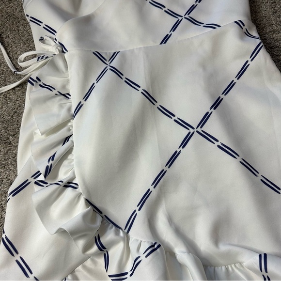 🎆 ASOS wrap mini dress sz 10 large blue white summer feminine ruffle spaghetti - Picture 4 of 7